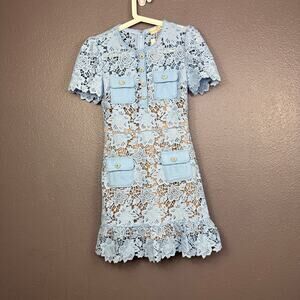 Sierra Darien XS short sleeve embroidered floral dress powder/light blue